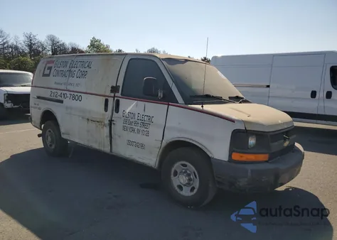 2011 Chevrolet Express G2500 z USA, uszkodzony, nr VIN 1GCWGFCA7B1126575